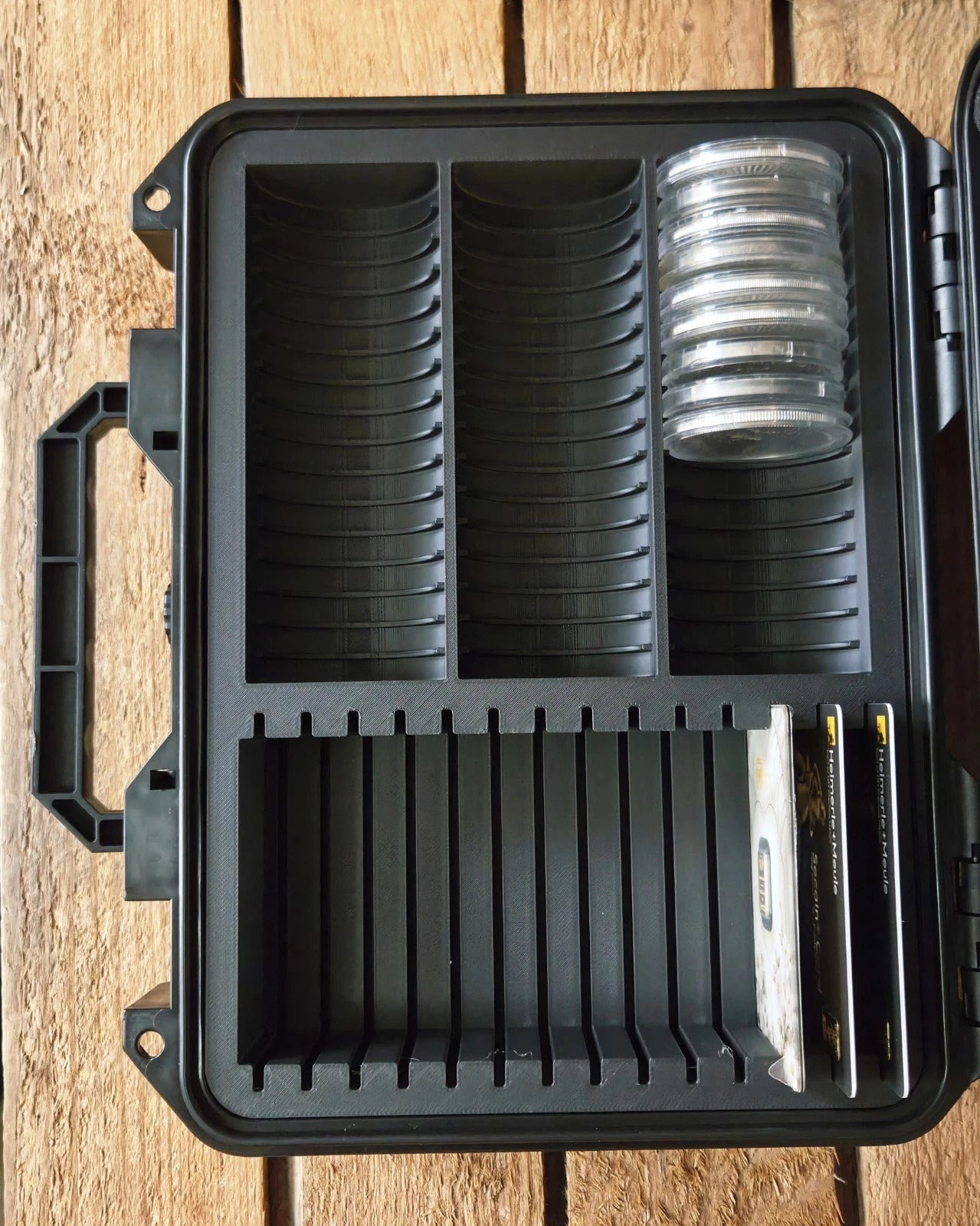 Pelican Münzbox für 56 Silbermünzen & 14 Goldbarren | Signature Edition